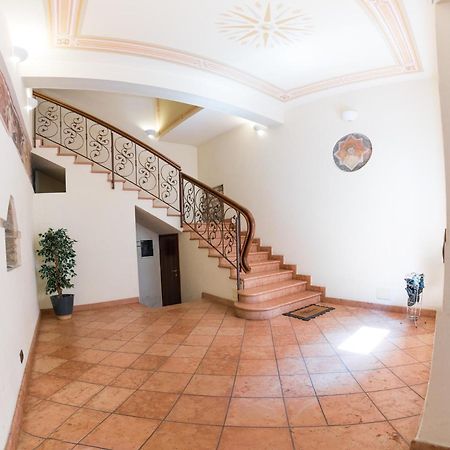 Welcome Traveller Il Borgo Apartment Bardolino Dış mekan fotoğraf